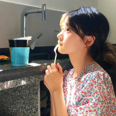 冬天的女子